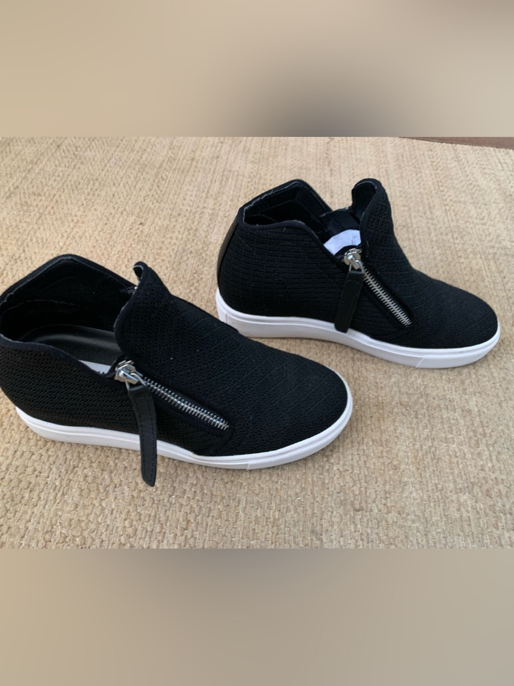 Steve Madden wedge sneakers - Picture 2 of 4